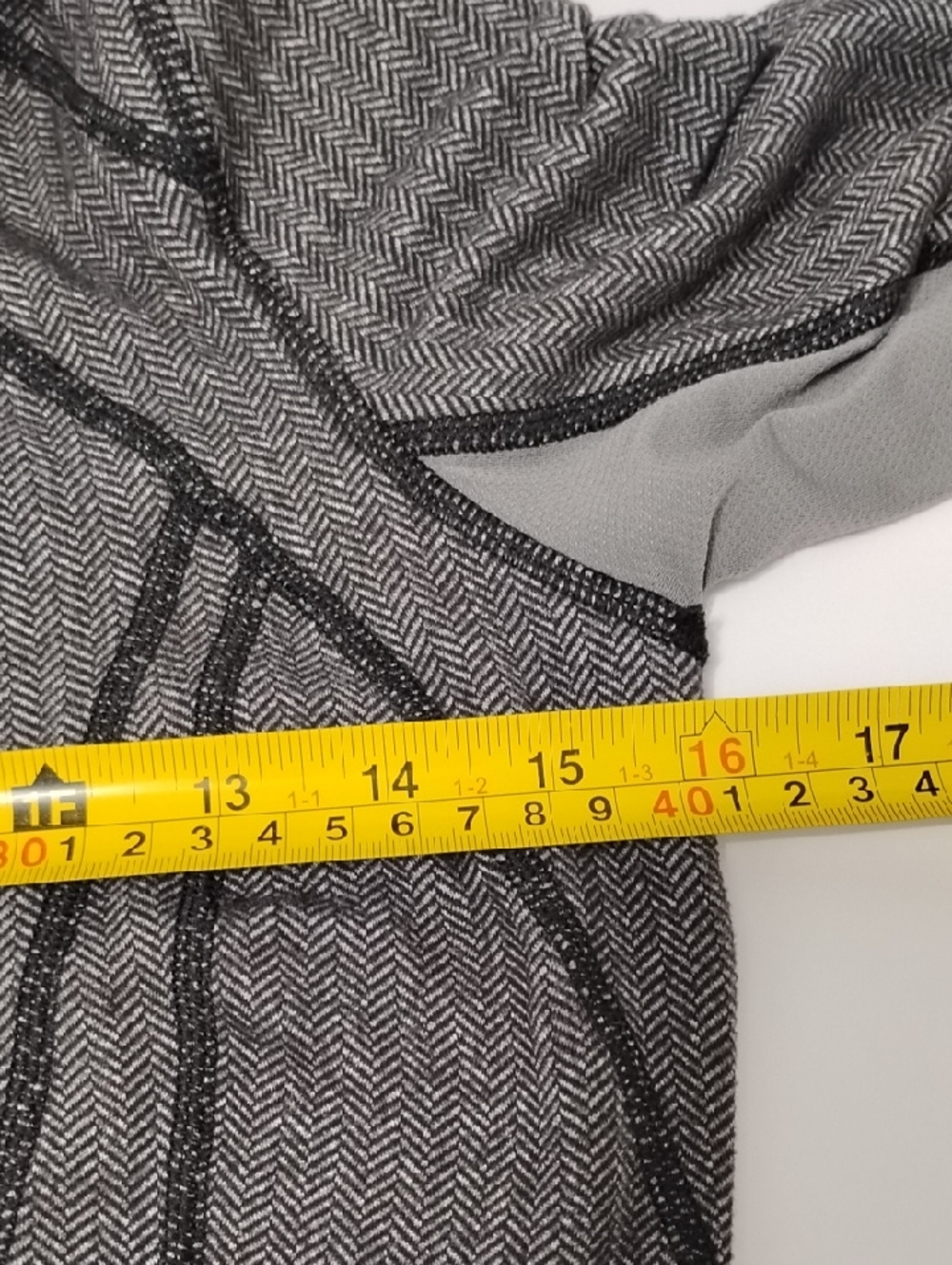 Lululemon Daily Practice Jacket - Picture 7 of 10